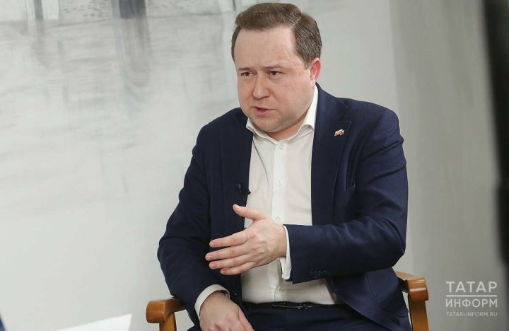 Эдуард Вафин аңлатма бирә